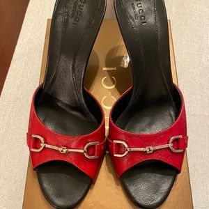 Gucci Guccissima Horsebit peep toe sandals